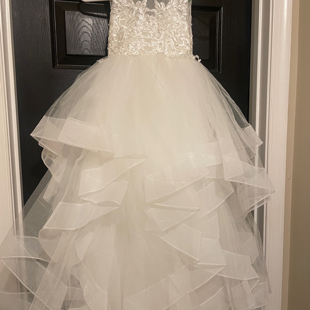 Elegant White Lace Flower girl  Dress